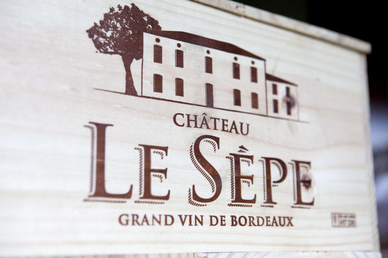 Maison Le Sepe - Vignoble Bio Et Maison D'Hotes Sainte-Radegonde  Buitenkant foto